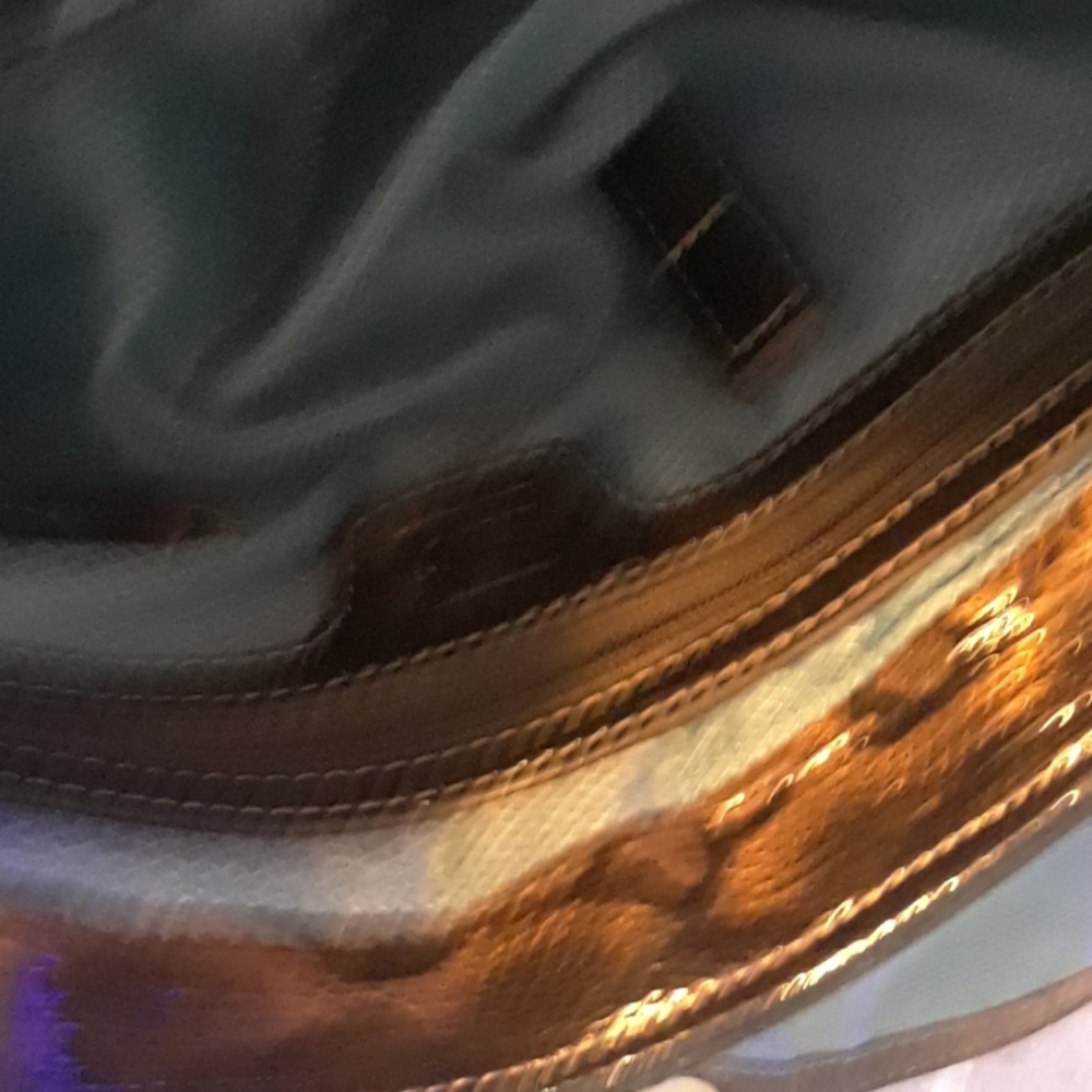 Beautiful M.C. Purse - Picture 3 of 8